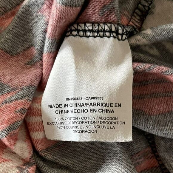 Nike Mens Sportswear Soft Athletic‎ Cut T Shirt All Over Print XXL Red Black - Picture 4 of 5